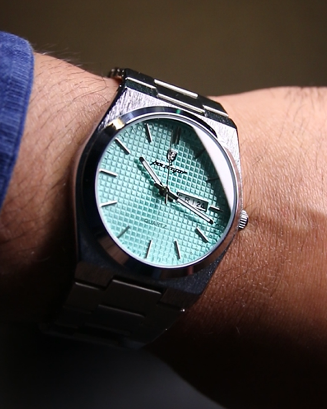 Reloj Hombre Relieve Azul Marino